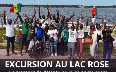 Excursion au Lac Rose : un moment de détente pour les participants du DU en génomique et bioinformatique